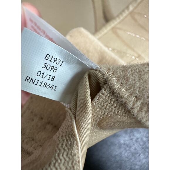 Cacique Strapless Bra Women Size 44F Nude Underwire Lift Garmet - Picture 6 of 7